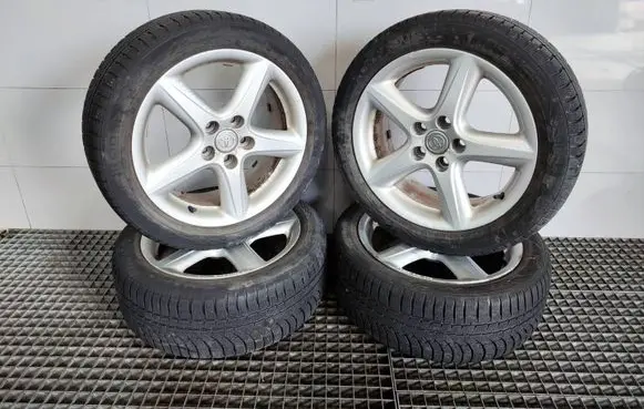 Toyota Avensis T250 R17 alloy rim 