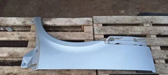 Peugeot 807 Fender end trim 