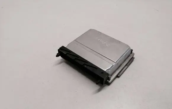 Volvo V70 Engine control unit/module 0281001776 09496667A 28SA4018