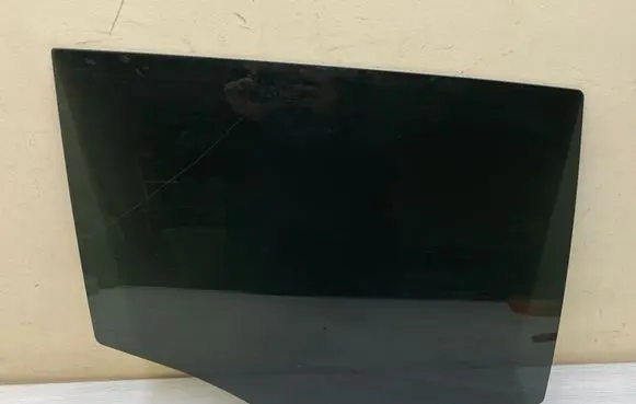 Volvo V60 Rear door window glass DOT57M435AS3