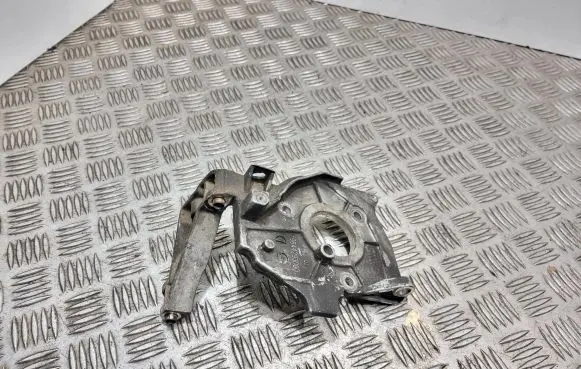 Citroen C3 Picasso Engine mounting bracket 9644293080