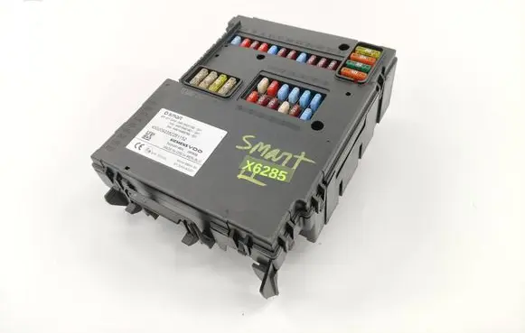 Smart ForTwo II Fuse box set A4515401150