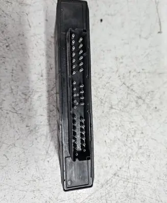 BMW 5 E34 Comfort/convenience module 8350347 6135