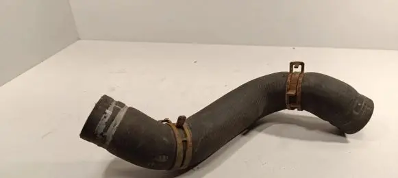 Nissan Navara D40 Engine coolant pipe/hose