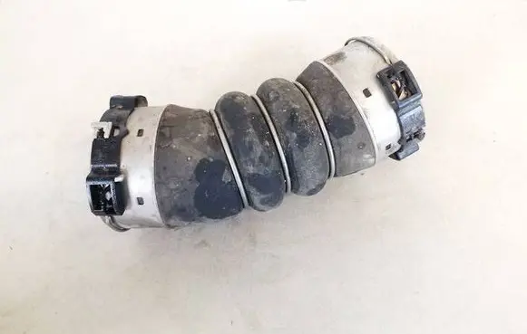 BMW 5 F10 F11 Intercooler hose/pipe 851345002