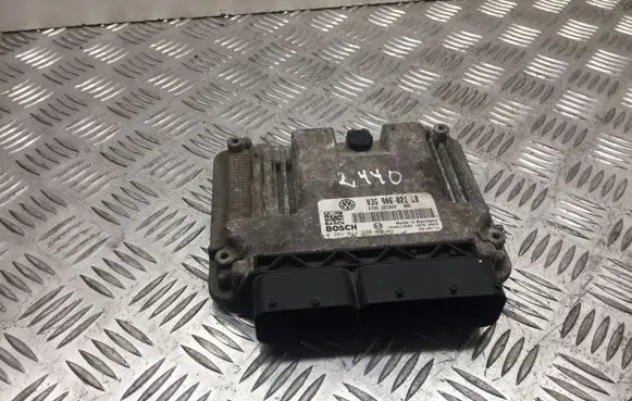 Skoda Superb B6 (3T) Engine control unit/module 03G906021LB
