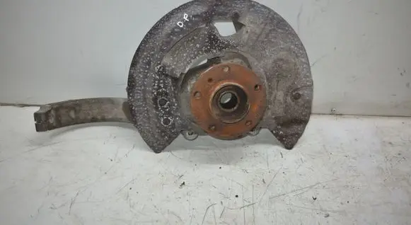 BMW X5M E70 Front wheel hub