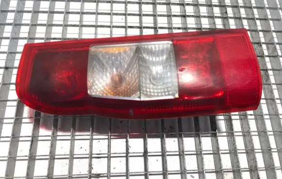 Rear/tail lights