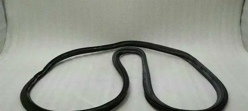 Mercedes-Benz C W205 Front door rubber seal A2057502900