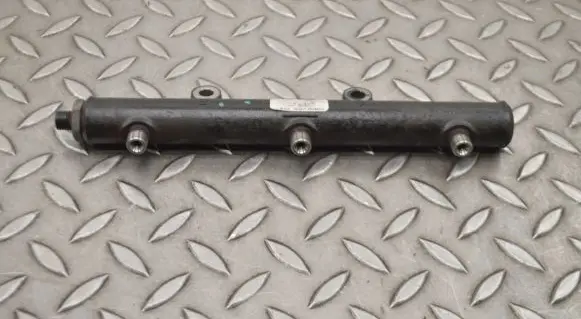 Fuel main line pipe