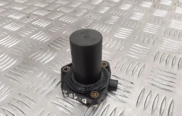 Mercedes-Benz E W212 Oil level sensor a6511530032