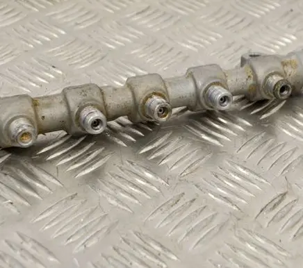 KIA Ceed Fuel main line pipe