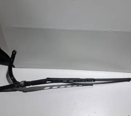 BMW 5 E60 E61 Front wiper blade arm 7185366