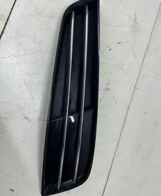 Audi A8 S8 D4 4H Front bumper lower grill 4H0807680M 57817020 4H0807680N