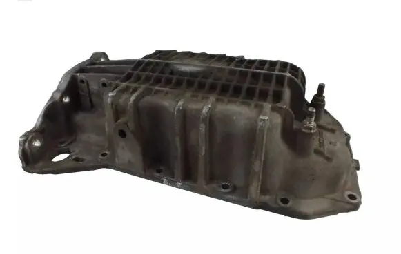 Ford Focus Oil sump BM5G6675BA