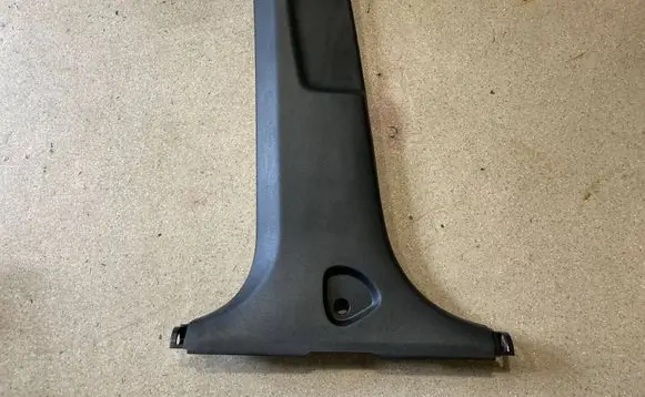 KIA Sorento IV (B) pillar trim (bottom) 85835P2000