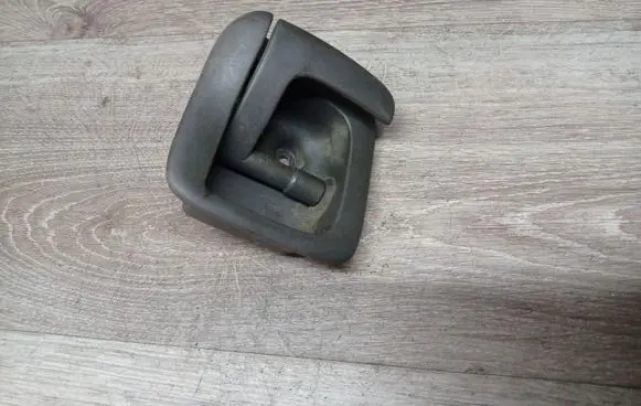 Volvo V70 Engine bonnet (hood) release handle 30634786