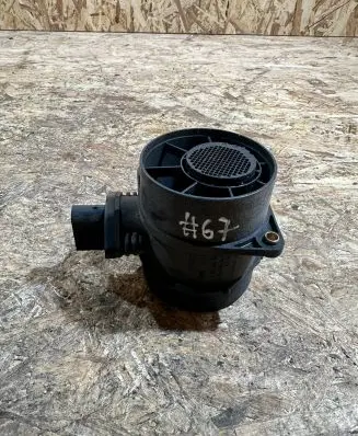 Mercedes-Benz E W211 Mass air flow meter A6460940048 0281002535