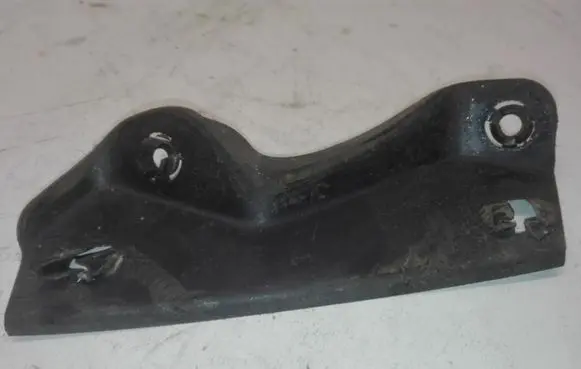 Volkswagen PASSAT B6 Front bumper mounting bracket 3C0807505