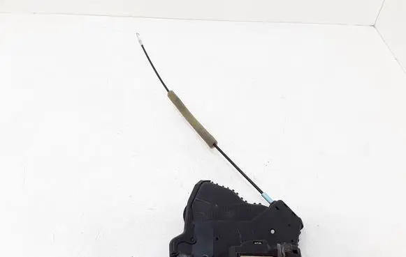 Toyota Corolla E120 E130 Front door lock 
