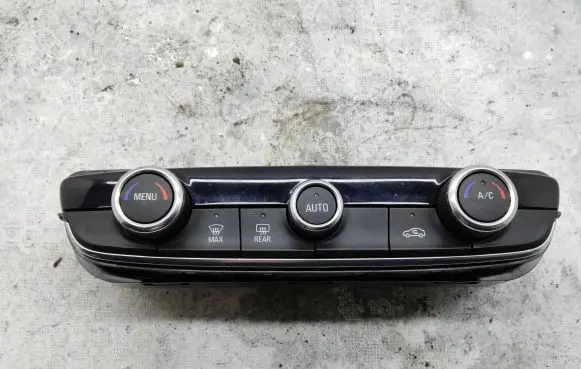 Opel Mokka B Climate control unit 9831889280 28719439 5FB7BD9E