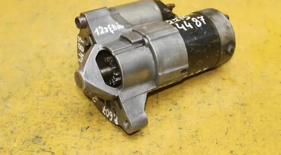 Peugeot 607 Starter motor