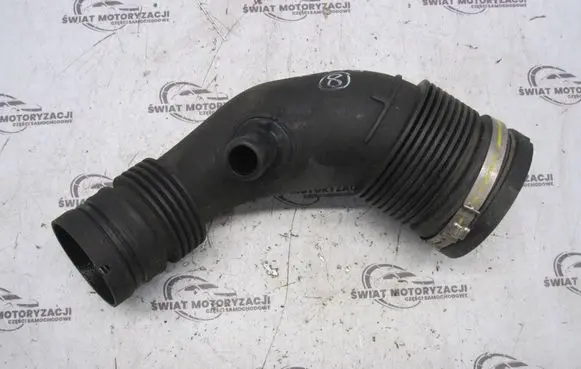 Opel Combo D Air intake hose/pipe 51898782