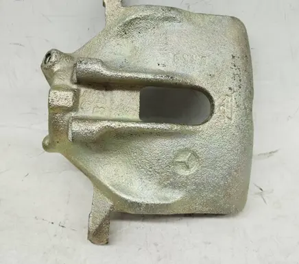 Mercedes-Benz 190 W201 Front brake caliper 0004205183 A0004205183