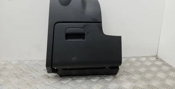 Volkswagen Golf Plus Dashboard lower bottom trim panel 5M1858365H