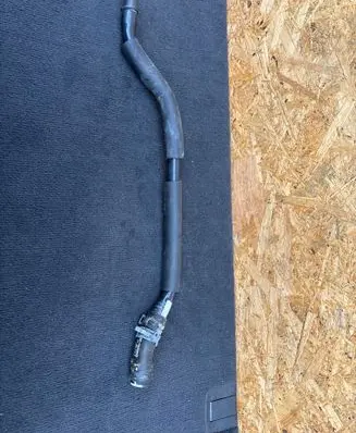 Audi e-tron Electric car engine cooling hoses/pipes 4KE819928F 4KE819372B