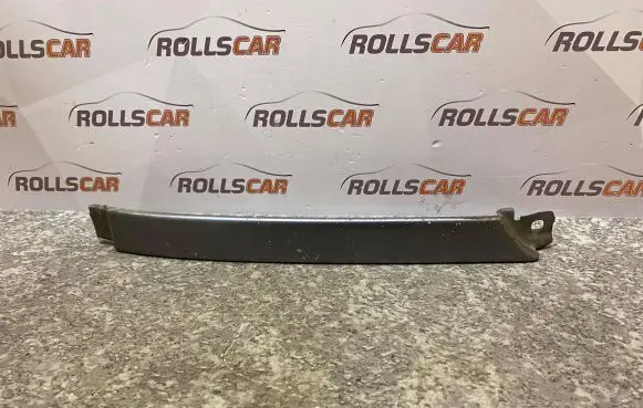 Under headlight/headlamp trim