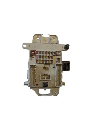 Toyota RAV 4 (XA20) Fuse module 020100 16971E28 8198050030