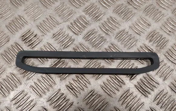 Audi Q7 4M Dashboard glove box trim 4M1857325