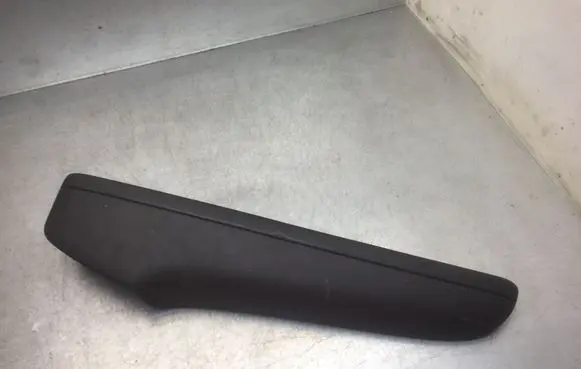 Hyundai i30 Other interior part 827152L000