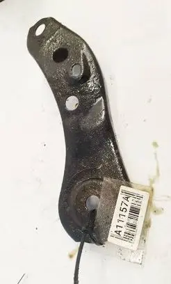 Honda Accord Engine mounting bracket 