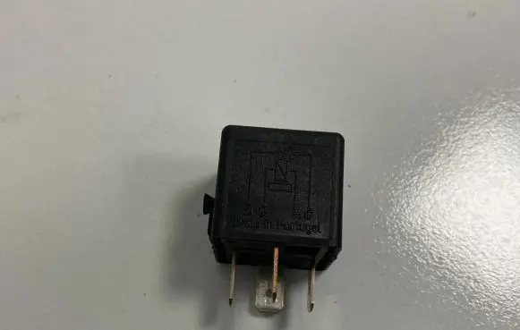 Mercedes-Benz A W168 Other relay A0025421319