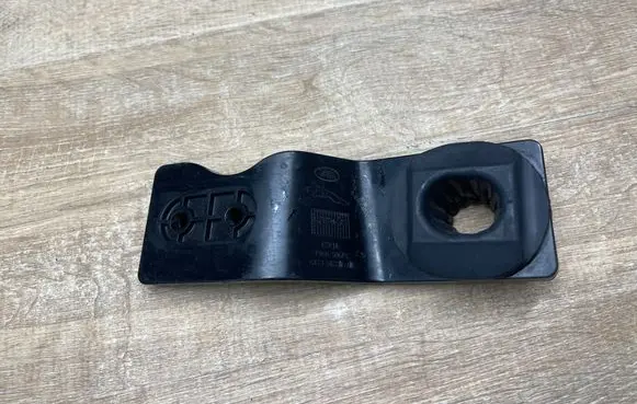 Jaguar XE Radiator support slam panel bracket GX738K337AE GX738K337A