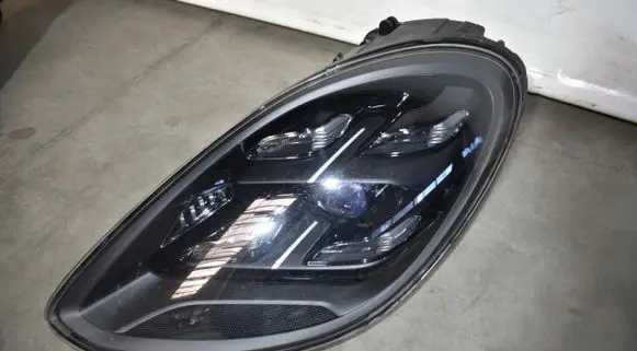 Porsche Panamera (971) Headlight/headlamp 973941035 4M0907397AA 7PP941592A