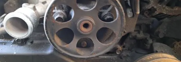 Subaru Legacy Power steering pump