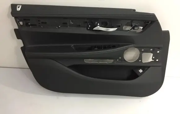 BMW 7 G11 G12 Front door card panel trim
