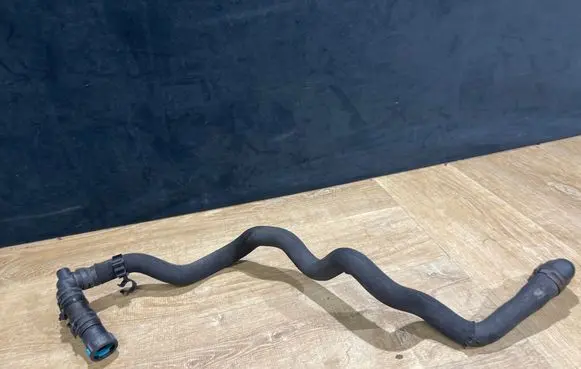 Land Rover Range Rover Sport L494 Engine coolant pipe/hose FPLA8C480CD
