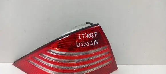 Mercedes-Benz S W220 Rear/tail lights