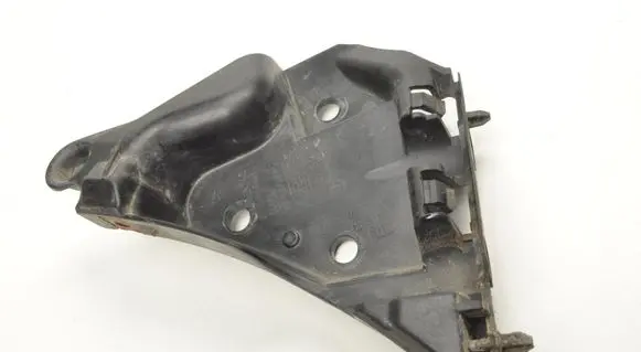 Volvo XC60 Front bumper mounting bracket 30764618