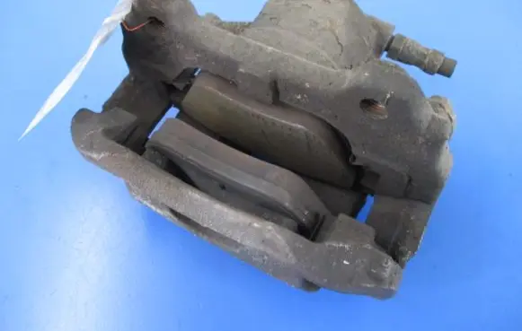 Fiat Linea Front brake caliper