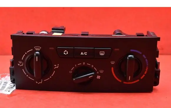 Mercedes-Benz E C207 W207 Climate control unit N102080FQ