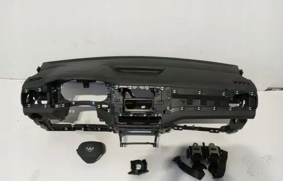 Volkswagen Transporter - Caravelle T1 Radio/GPS head unit trim 