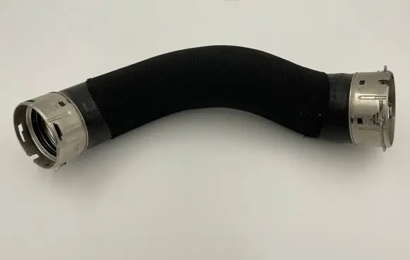 BMW X1 U11 Turbo air intake inlet pipe/hose 8489577 15476810