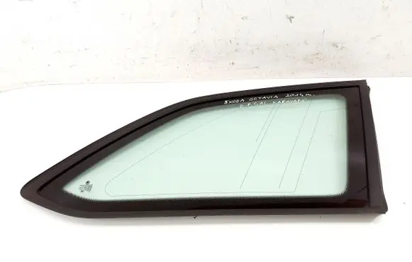 Skoda Octavia Mk3 (5E) Rear side window 5E9845298