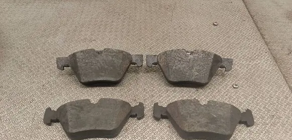 BMW 3 E90 E91 Brake pads (front) 