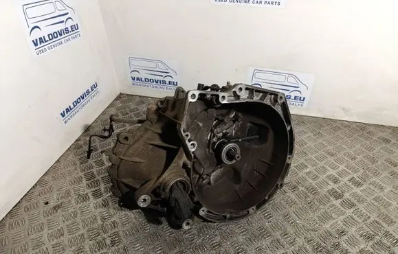 Ford Transit Courier Manual 5 speed gearbox 1909H352600 0274371 H1BR7002CFE